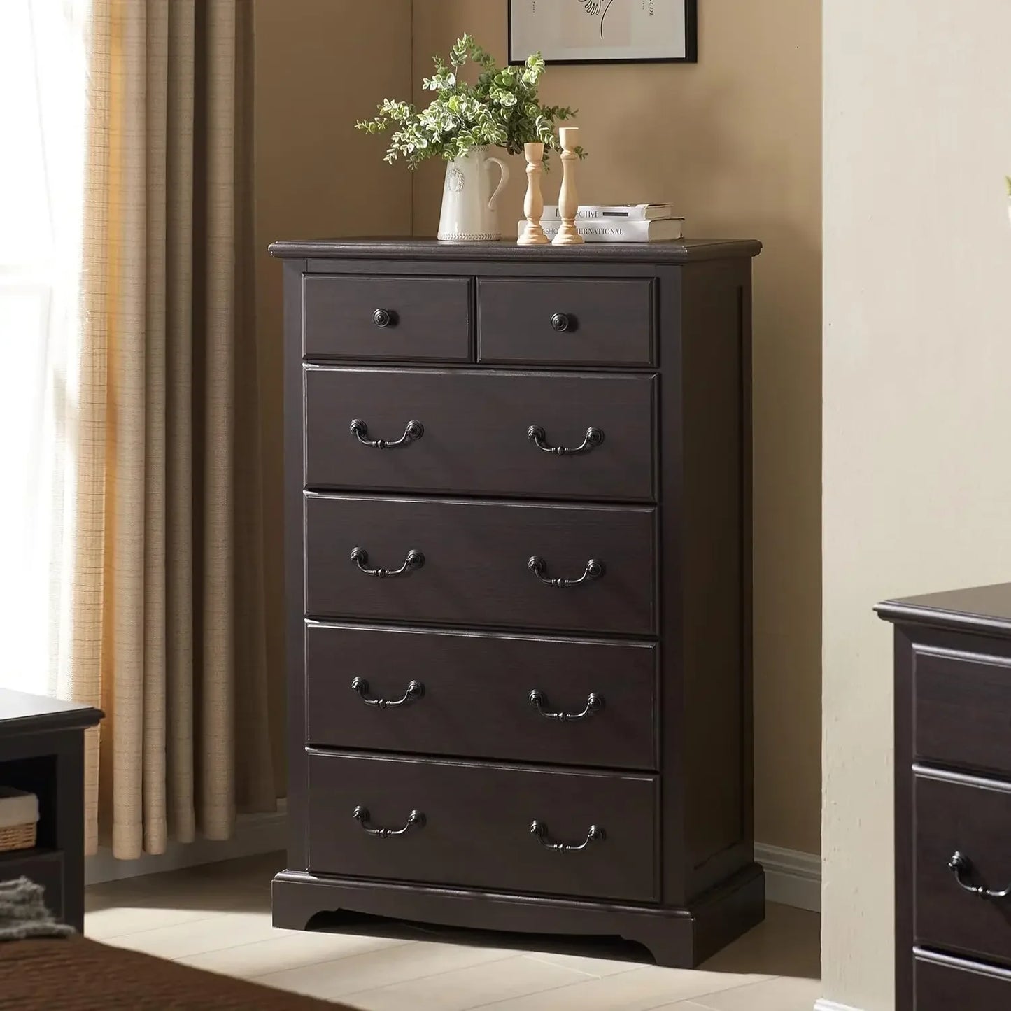 OCTAVIA Vintage 6-Drawer Chest of Drawers - 32'' Wide Bedroom Dresser, Classic Ball Pull Handles